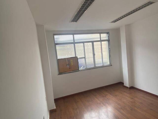 Sala para Locação em Duque de Caxias - 3