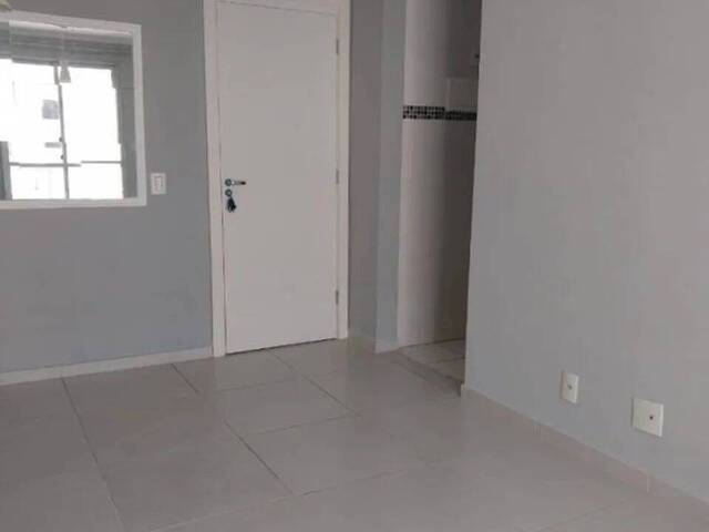 #0030 - Apartamento para Locação em Rio de Janeiro - RJ - 2