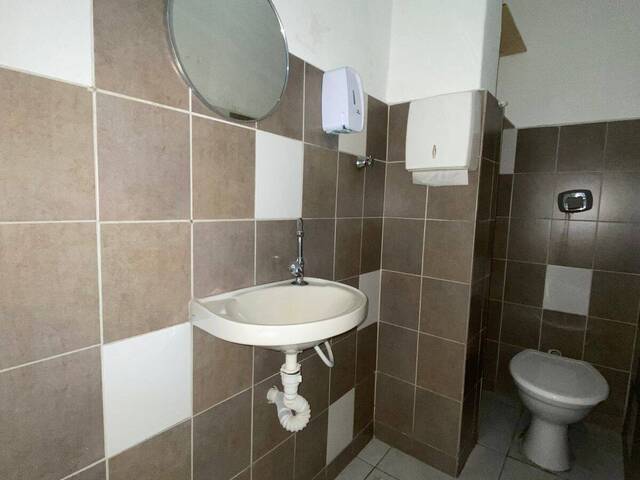 Sala para Locação em Duque de Caxias - 4