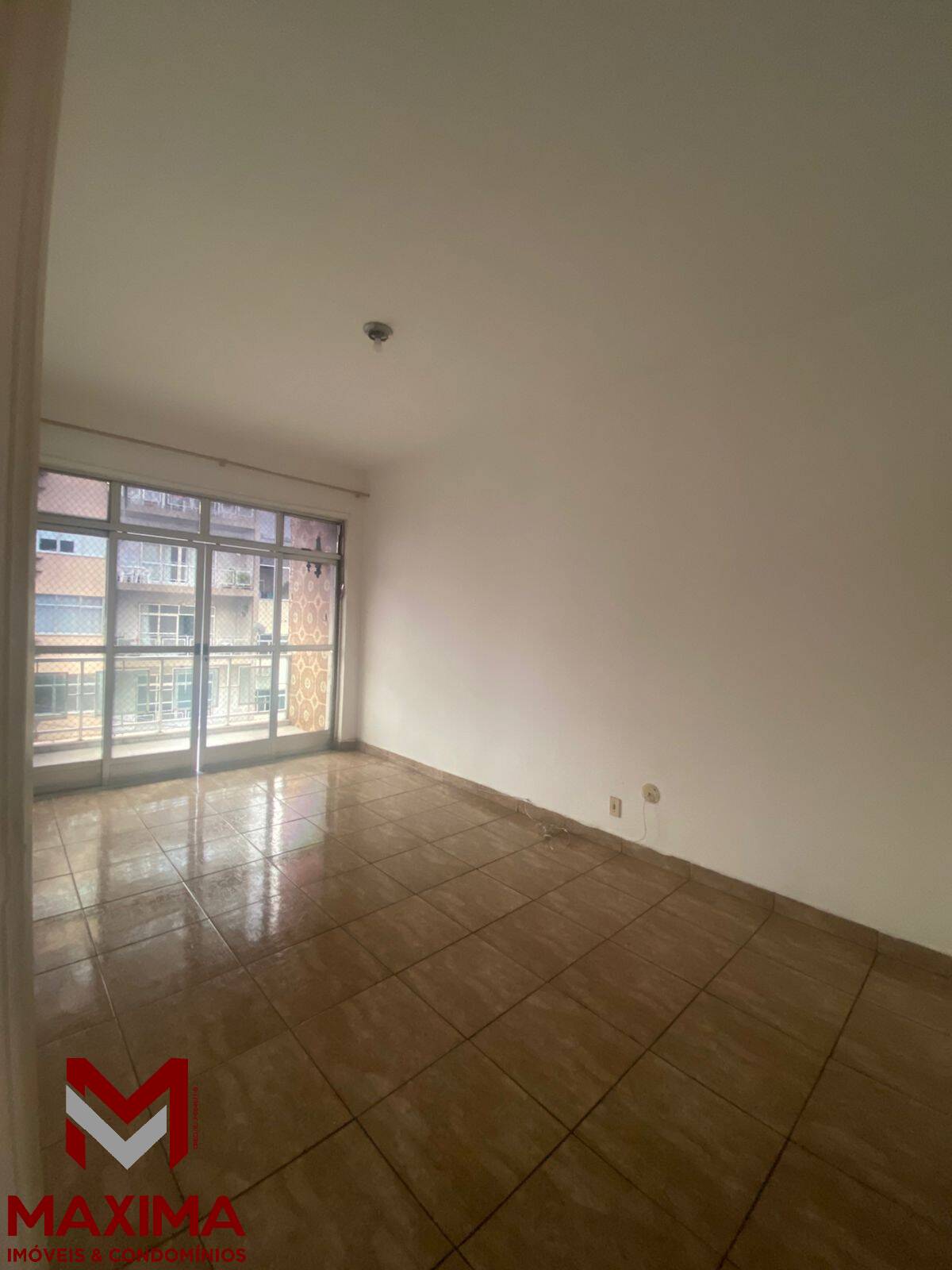 Apartamento para alugar com 3 quartos - Foto 1
